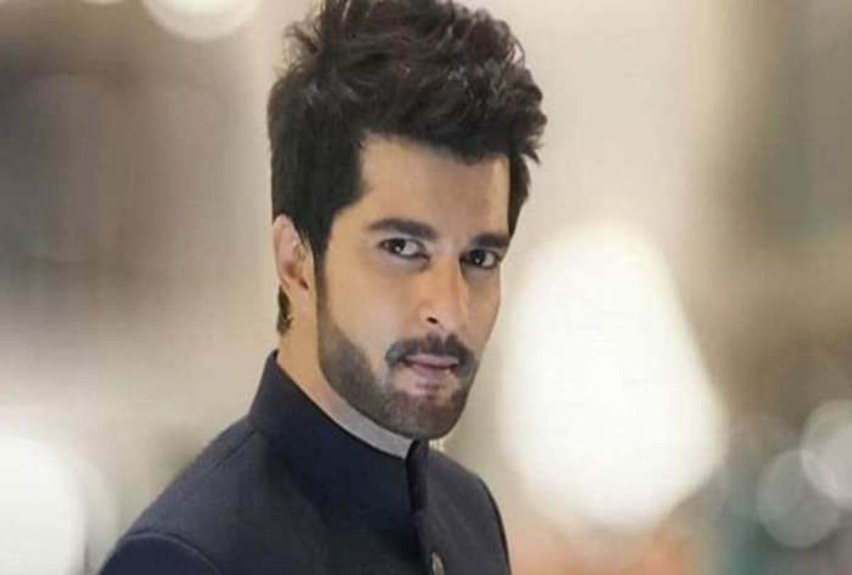 'Bigg Boss 15': Raqesh Bapat pens an emotional note for fans, says trying to stand on my feet