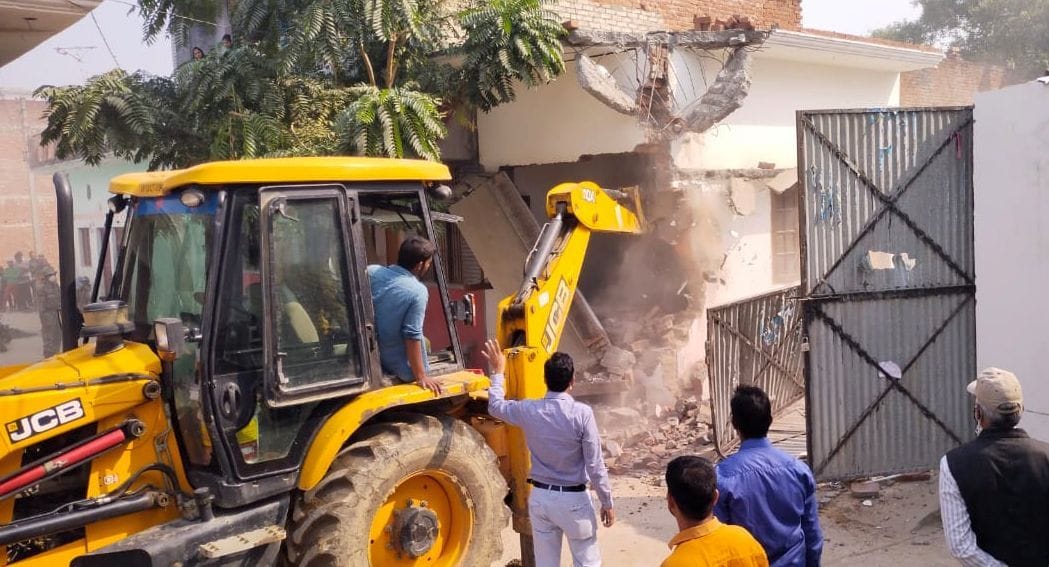 smack smuggler house demolished