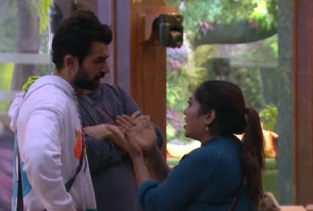 Bigg Boss 15 Afsana Khan threatens to send Rajiv Adatia says  I will defame you