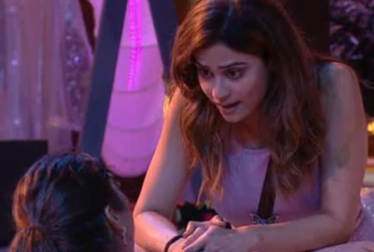 Bigg Boss 15 Afsana Khan threatens to send Rajiv Adatia says  I will defame you