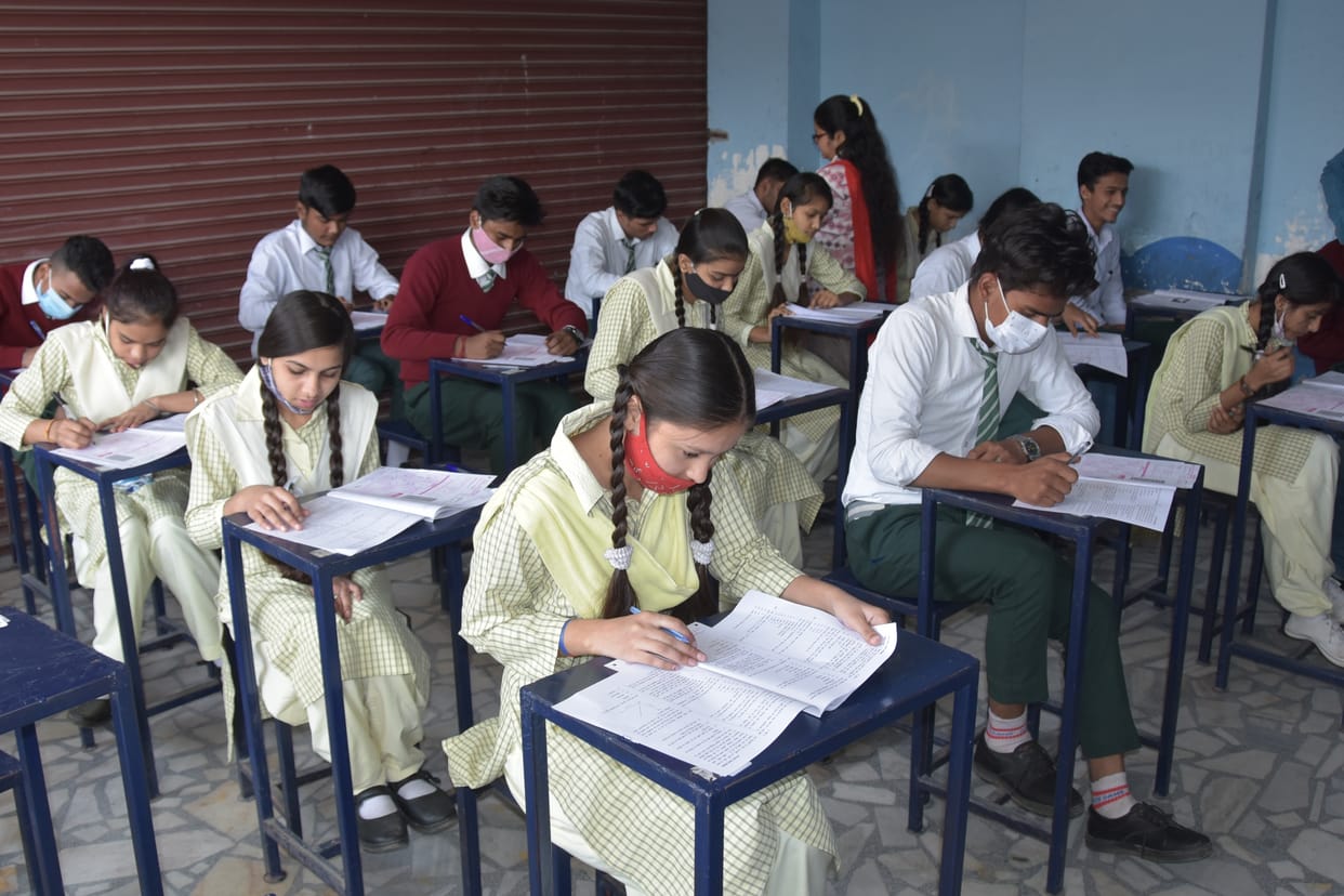 5997 students took the examination under the National Achievement Survey