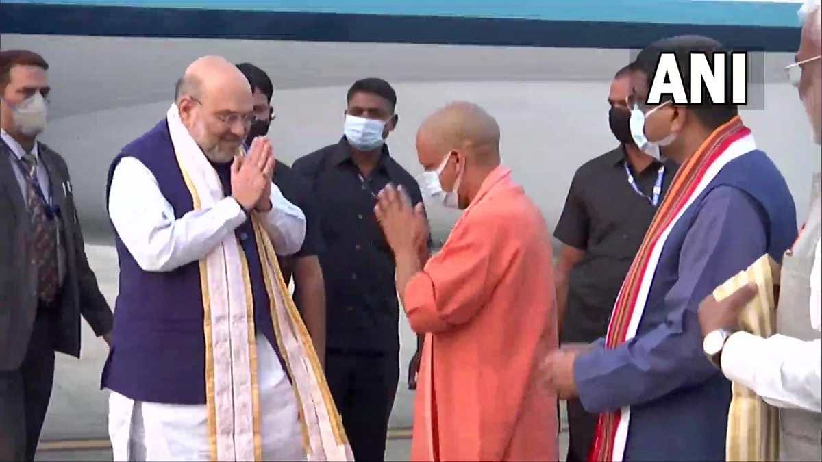 VVIPs gathering in Varanasi CM Yogi and Amit Shah discussed for upcoming up assembly elections 2022 of BJP strategy