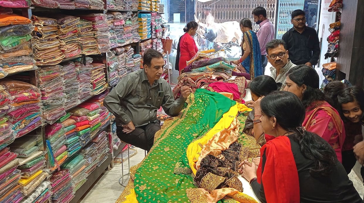 Before Sahalag, the textile market was buzzing with customers