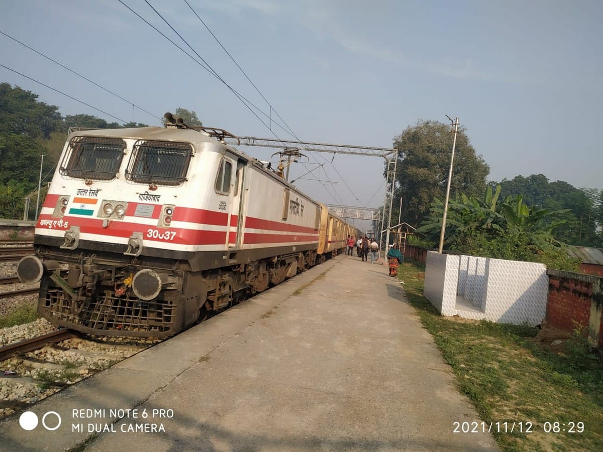 indian railway news Durg Nautanwa Express will remain canceled on 26 to 30th January fog affecting train speed