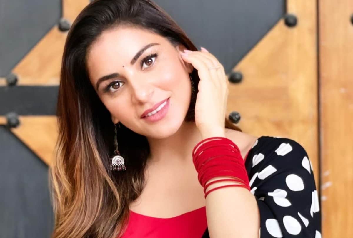 shraddha arya aka preeta bahu in 3k organza saree in her photoshoot