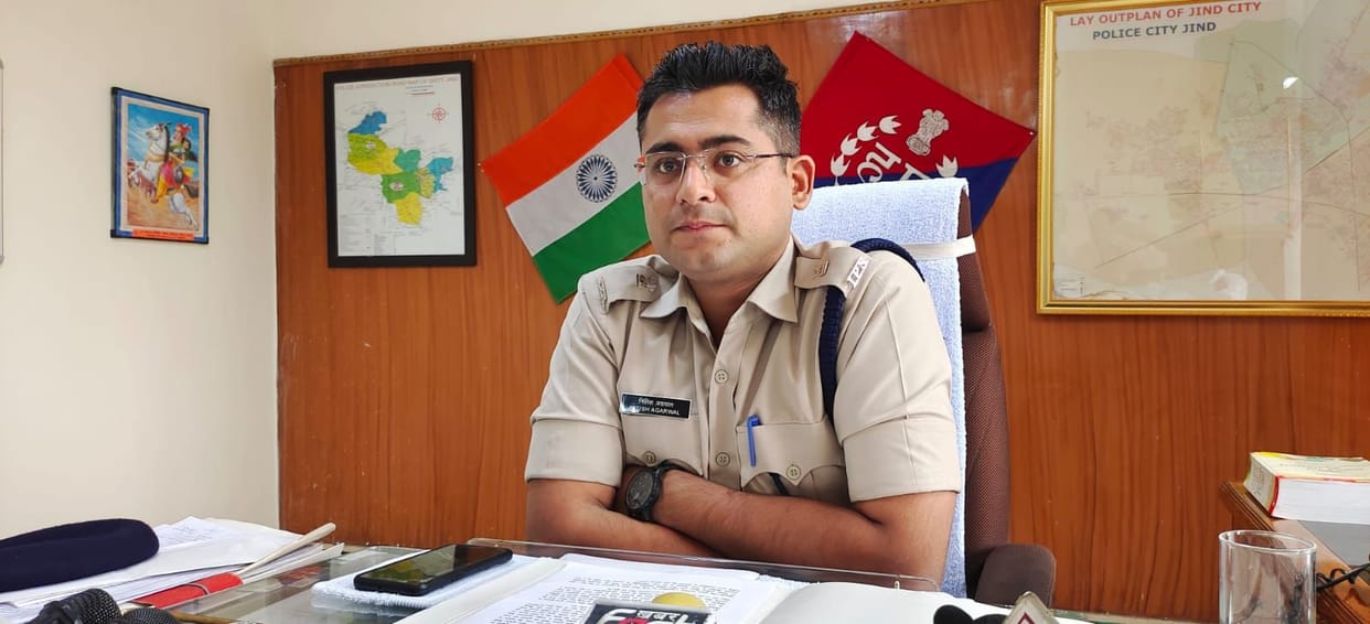 Arrest of three accused of extortion is a challenge for the police