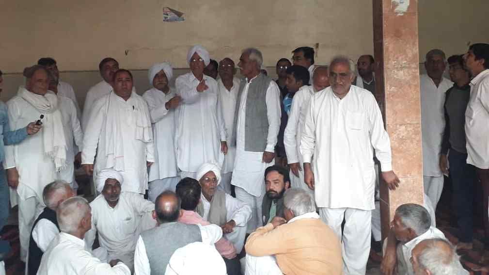 Policemen who come to villages for action will take hostage: Hooda Khap