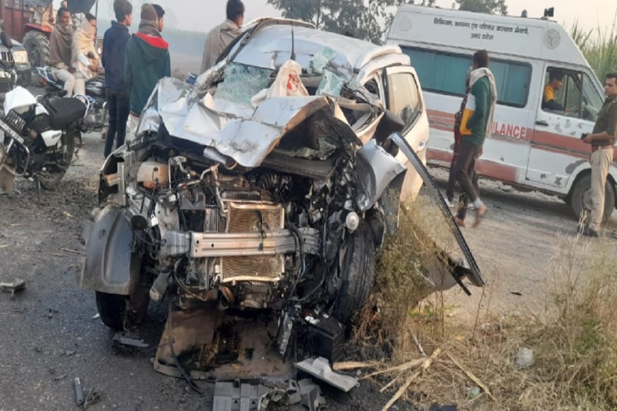 UP News: Four members of a family has died in car and truck accident in Muzaffarnagar and see photos