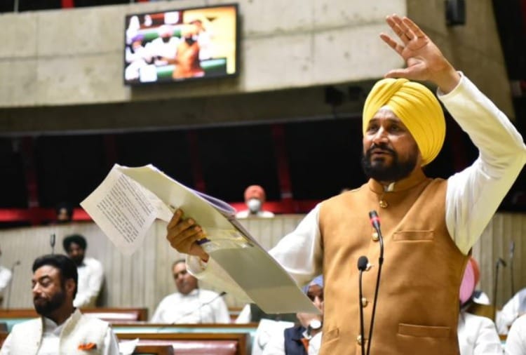 Two crucial bills related to punjabi language passed in punjab Assembly