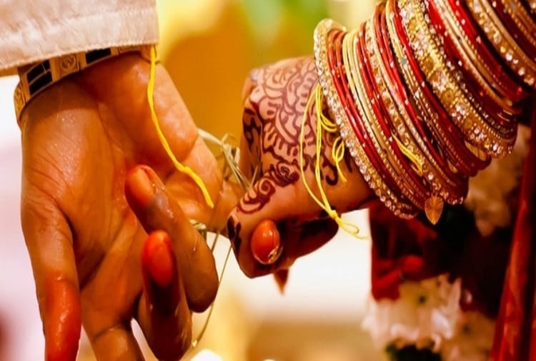 Ruckus after Man got married Without Taking Divorce from his First Wife