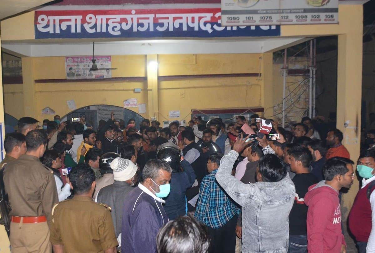 Police started investigation in case of clashes after girl death in agra