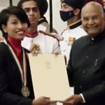 लवलीना को सम्मानित करते राष्ट्रपति