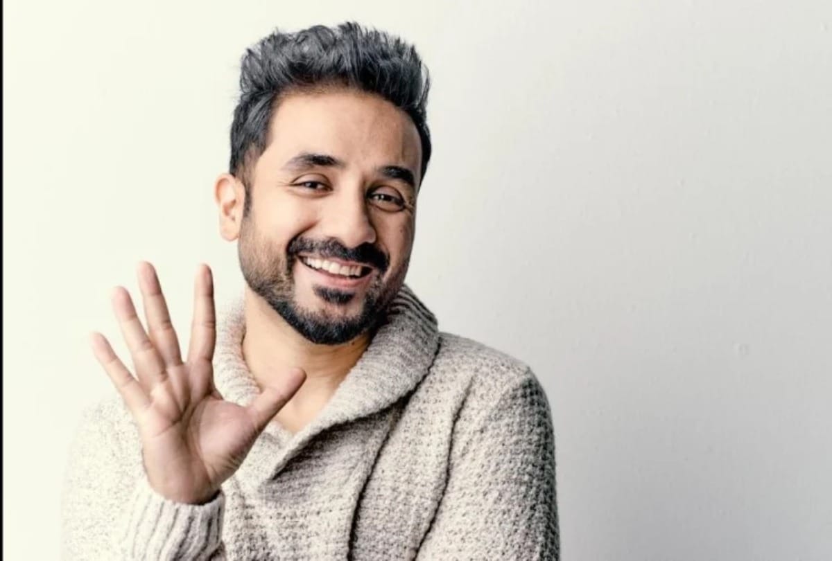 Vir das has landed into controversies before two indias peom read details
