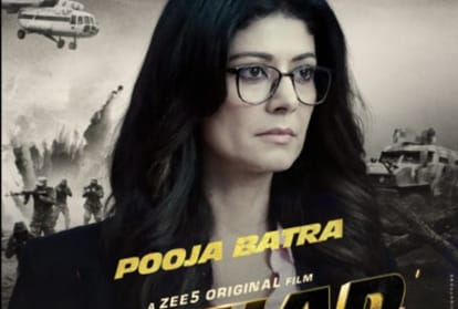 Squad Review in Hindi Rinzing Degzongpa malvika raaj Pooja batra mohan Kapoor nilesh zaheeda sahay