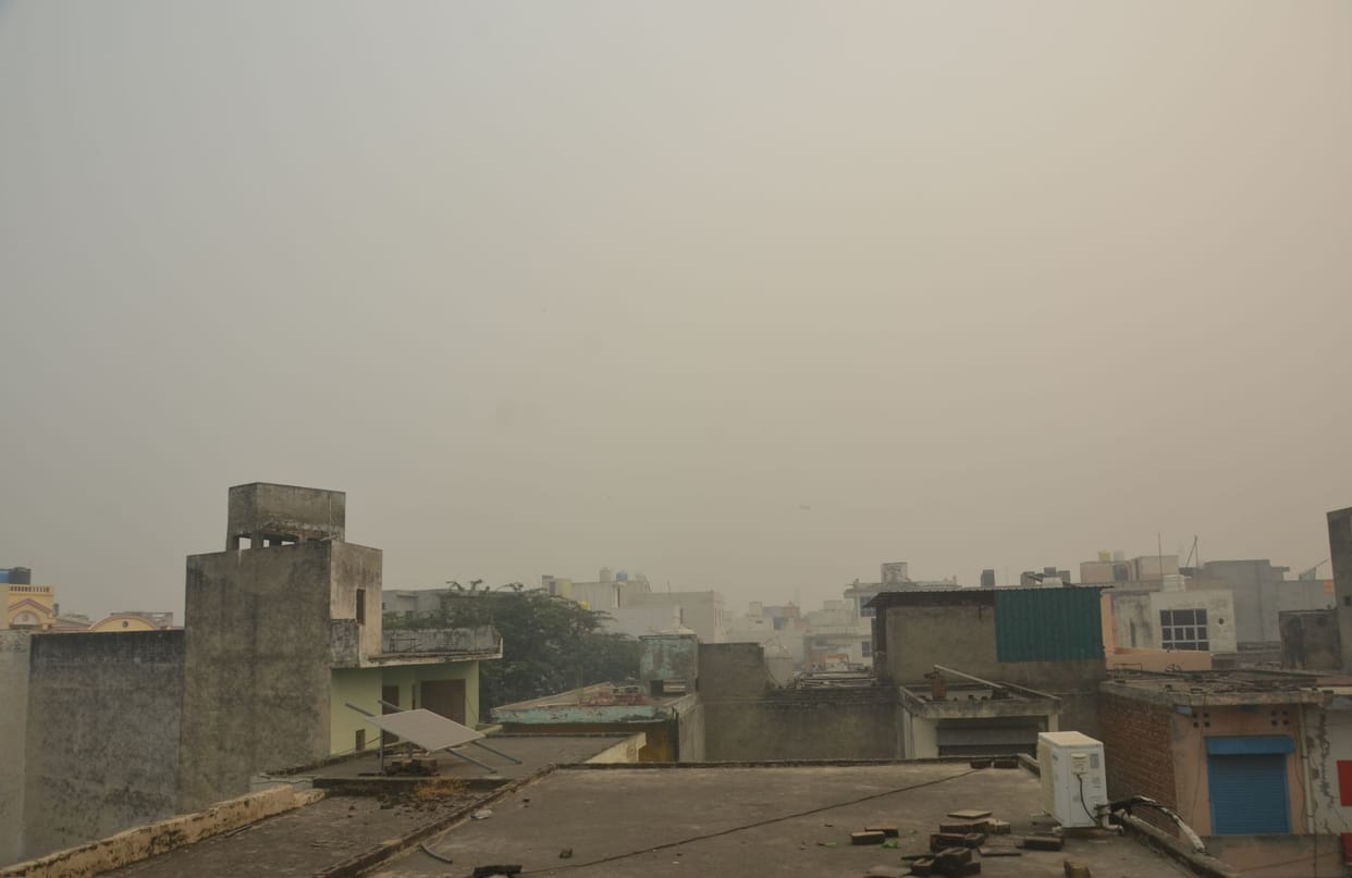 Pollution level reduced by 100 AQI, yet the air is bad