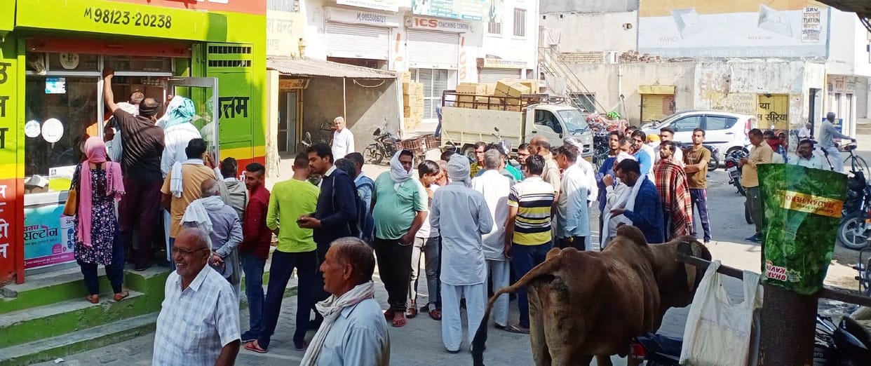 Farmers upset due to non-availability of fertilizers