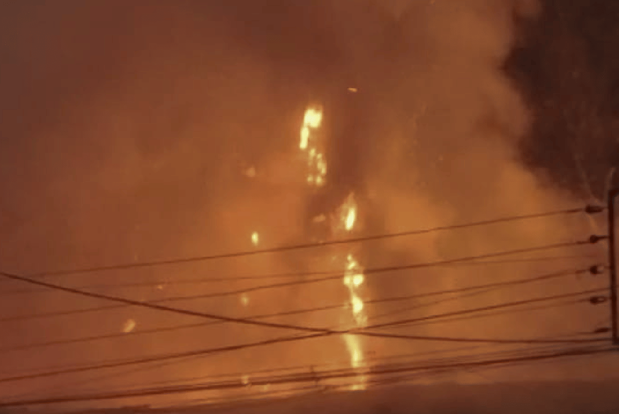 Fire in packaging factory in Indore: Fire broke out due to plastic and chemicals, workers were trapped inside