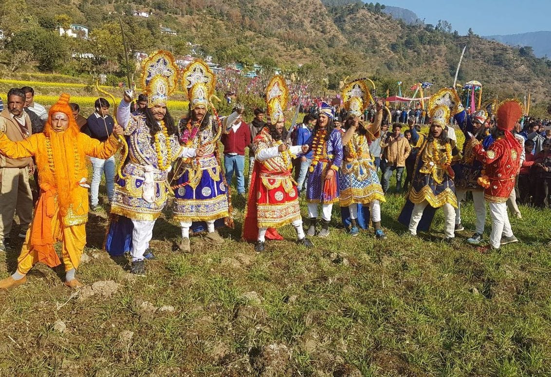Launch of Pandava dance from Igas to Darmola village