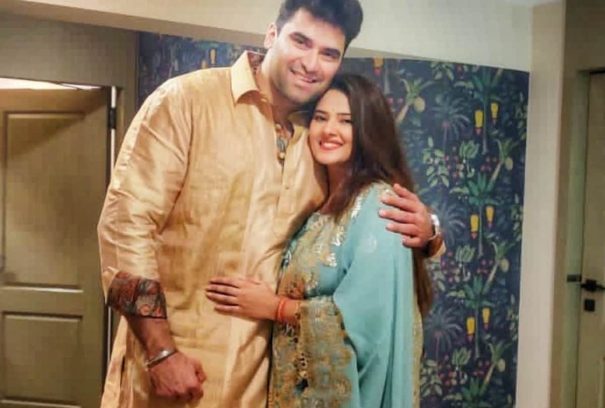 Kratika Sengar and nikitin dheer become parents in 2022 actress shares picture flaunts baby bump