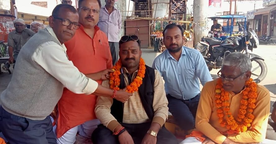 Hunger strike started for getting under pass