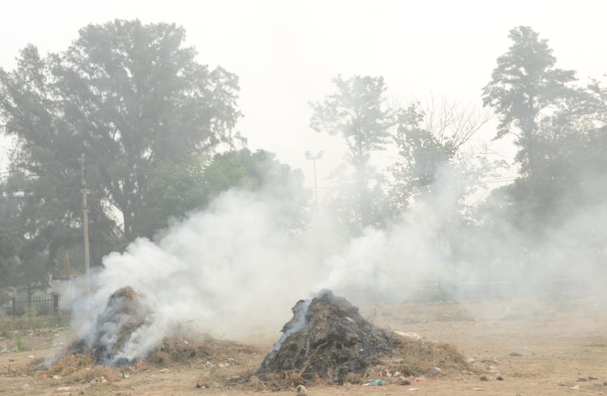 AQI in red zone in Bhiwani, 465 registered, difficulty in breathing