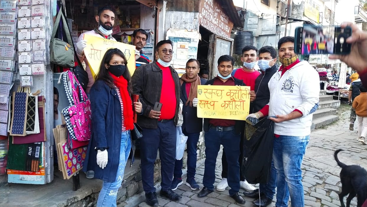 JIC India organisation organises sanitation drive at tourist place Kasauli