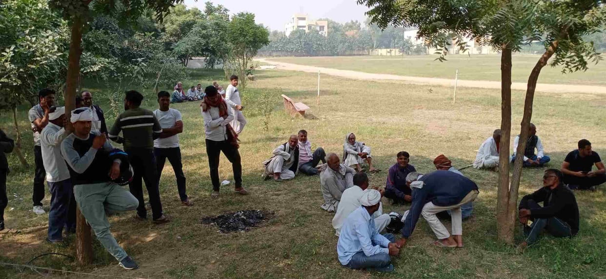 Farmers returned without taking manure