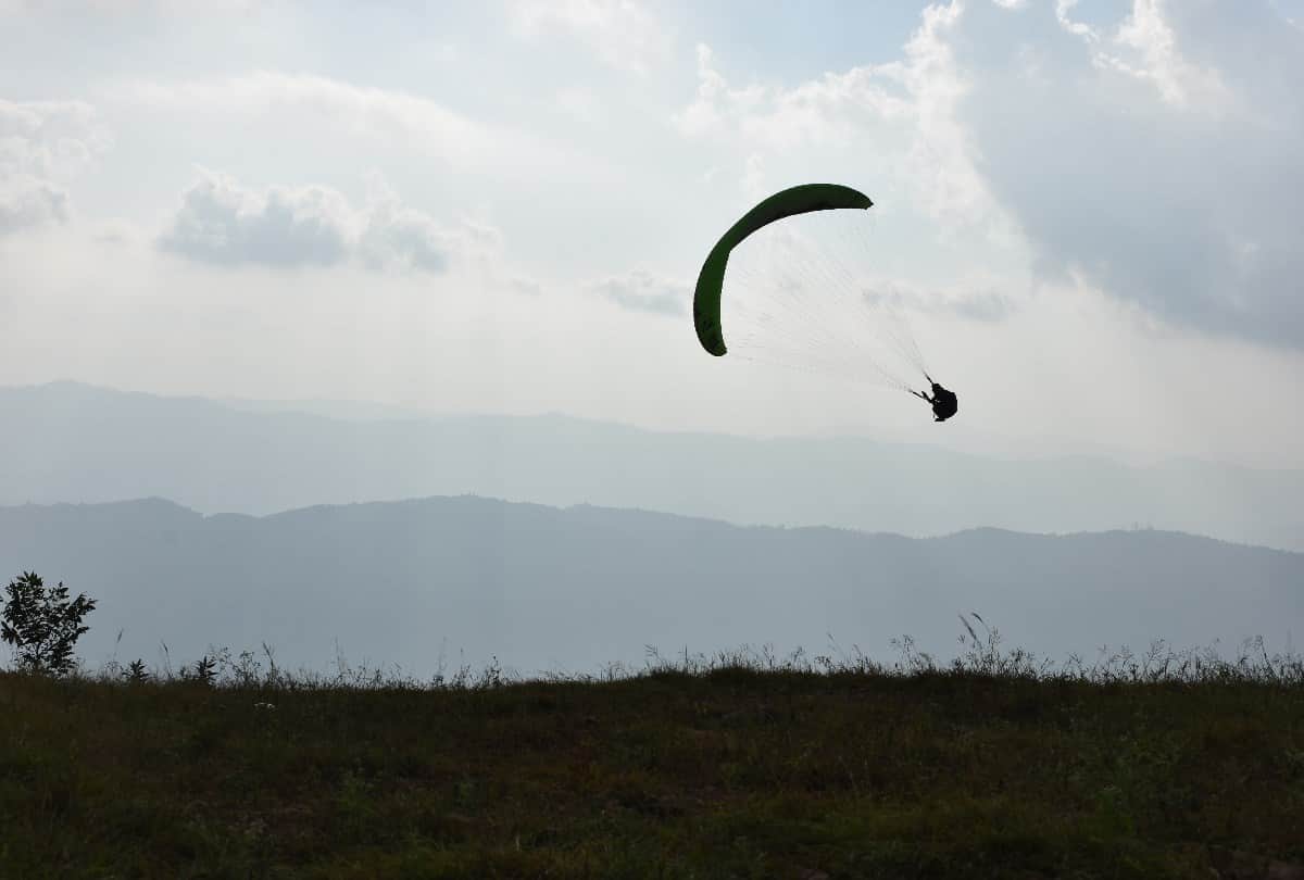 Bandla dhar Acro Paragliding Site In Bilaspur listed in world top three scenic Paragliding Sites