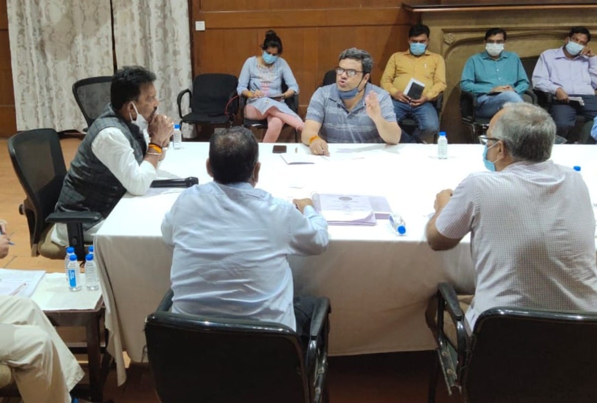Indore's MTH Hospital will become a model hospital, health information system is also being built for patients data management