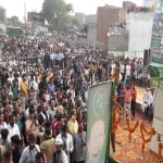 सभा को संबोधित करते असदुद्दीन ओवैसी।