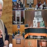 उपराज्यपाल मनोज सिन्हा कोरोना को लेकर अधिकारियों के साथ बैठक करते हुए।