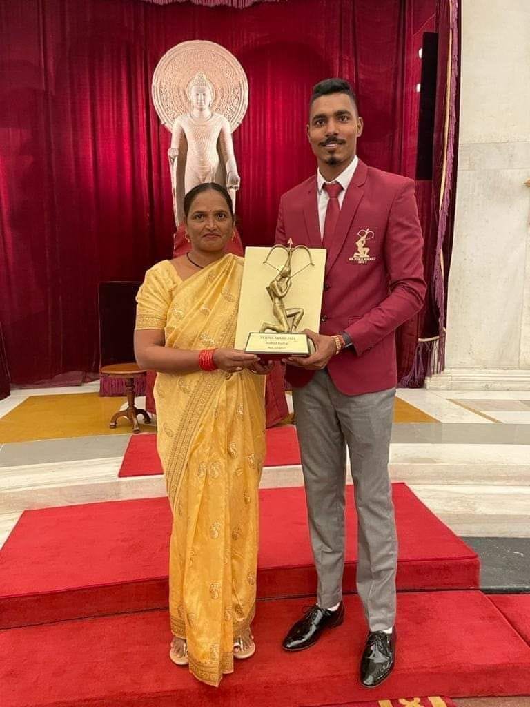 People jubilant after Olypian Nishad Kumar received Arjun award from President of India