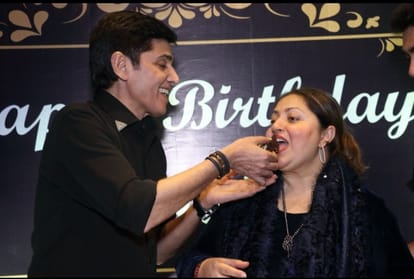 Bhabiji Ghar Par Hais Aasif Sheikh celebrates his birthday with family and friends