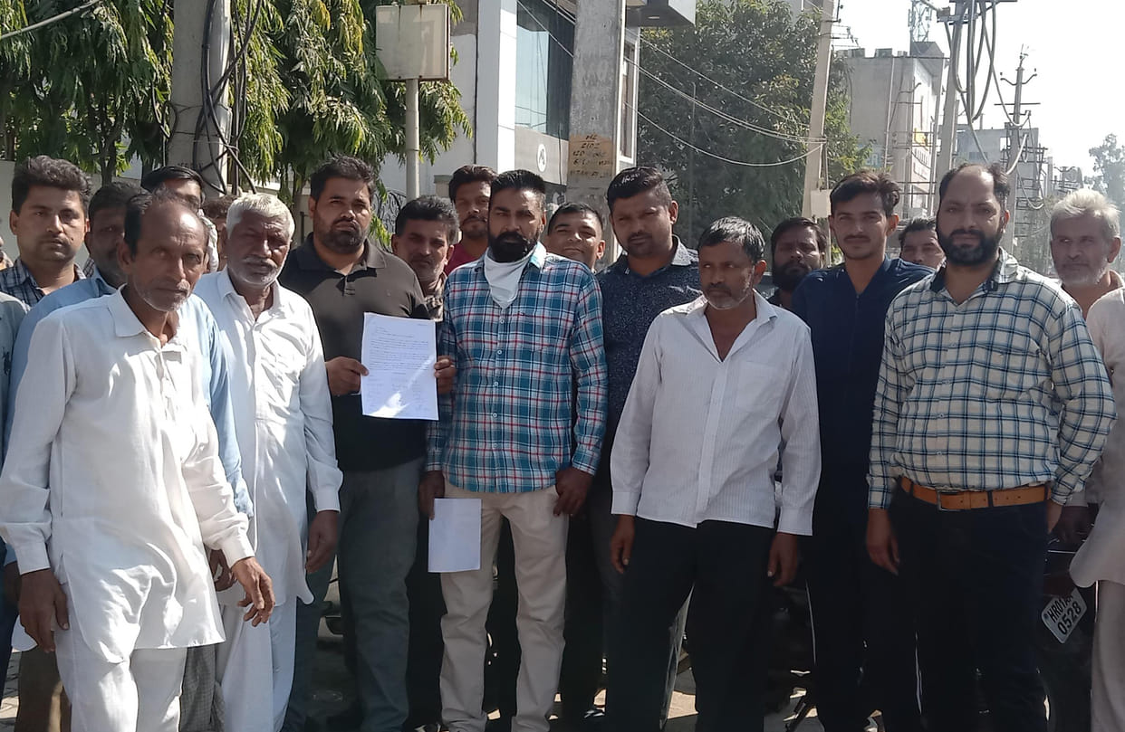 Demand to give space for dairy by submitting memorandum