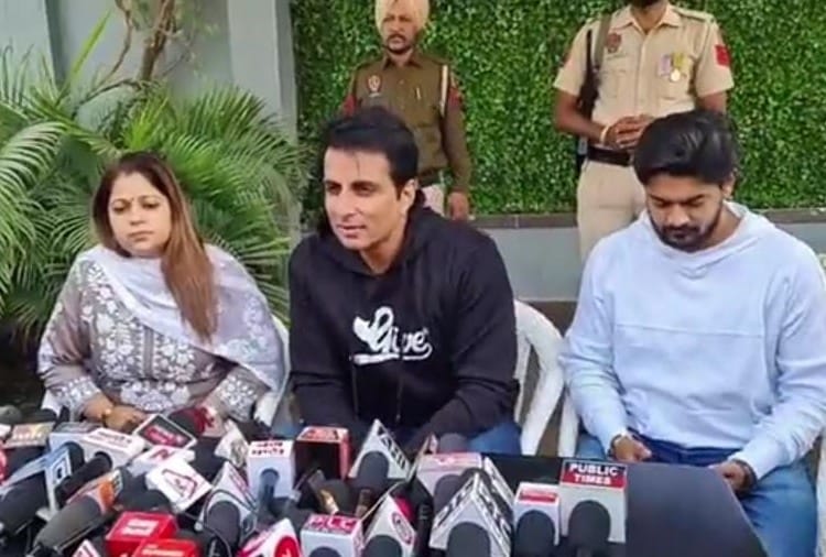 Punjab Assembly Election 2022: Sonu Sood Sister Malvika to contest punjab assembly elections