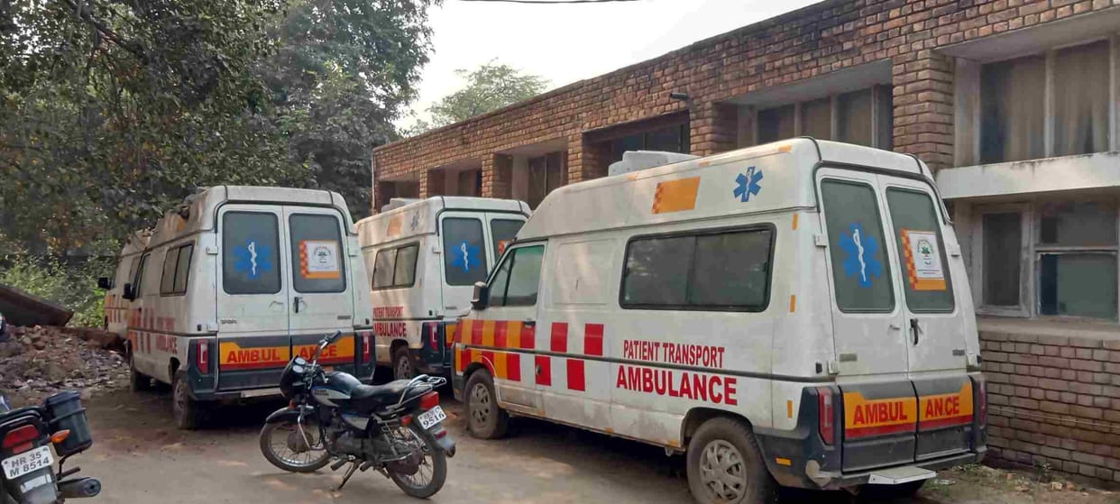 New ambulance in civil hospital gathering dust without drivers