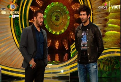 Social media: Kartik Aryan was seen eating Chinese on the bonnet of his Lamborghini on the roadside fans gave such a reaction