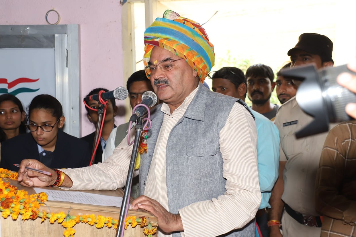 The program I saw today is no less than any university: Laxman
