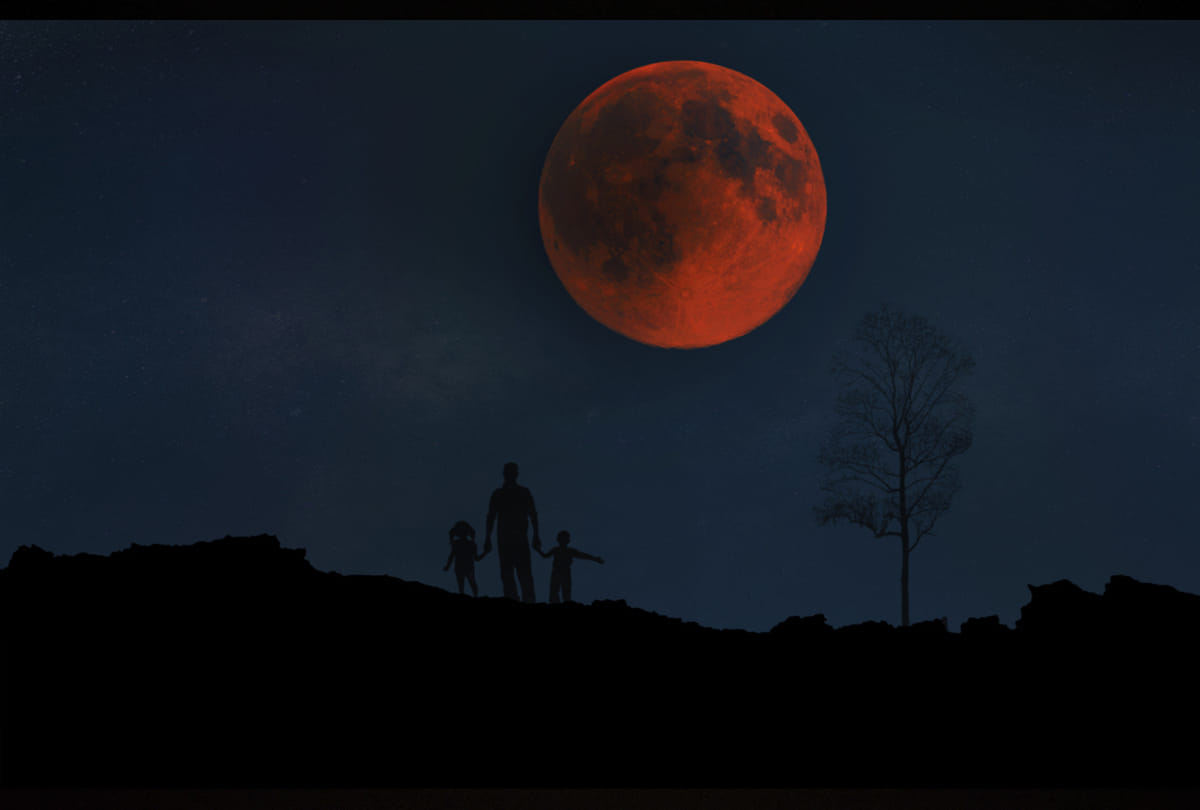 Chandra Grahan 2022 Precautions Pregnant Women for Her Baby What Should Do During Lunar Eclipse