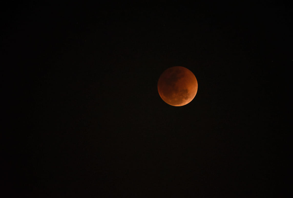 Chandra Grahan 2022 Precautions Pregnant Women for Her Baby What Should Do During Lunar Eclipse