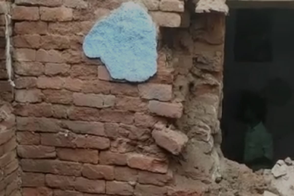 bomb blast in Danapur left four injured and property dealer killed in Patna City