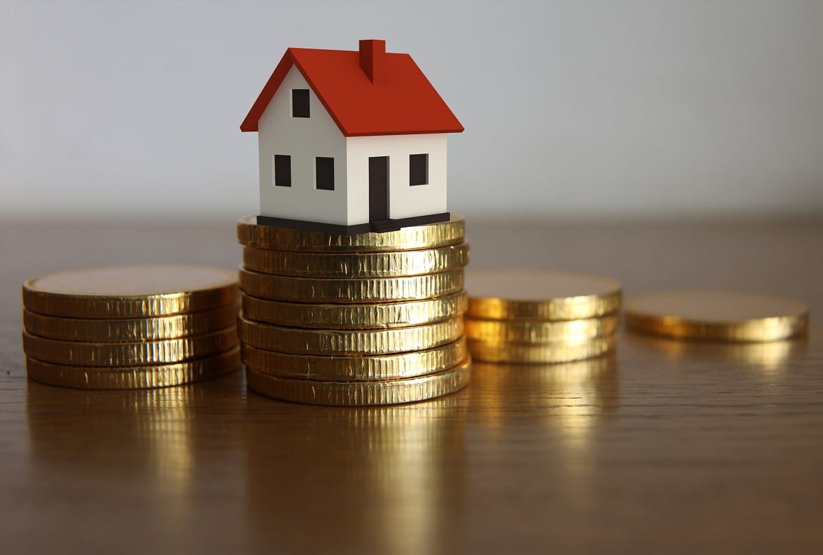 House Buying Tips: Keep things in your mind while buying a house or flat otherwise may face trouble