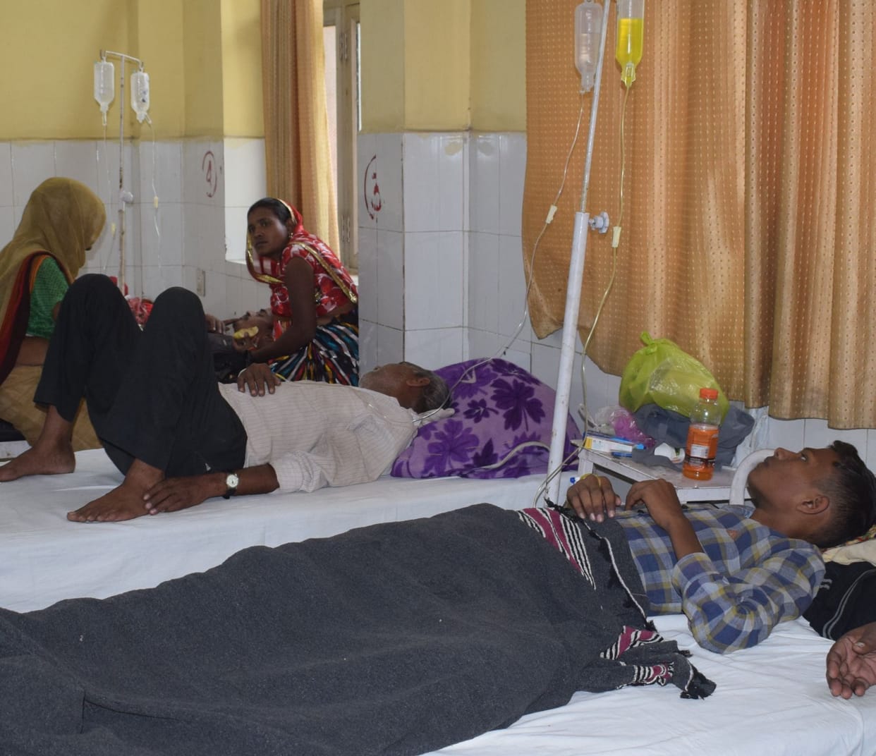 Death of two patients suffering from fever and asthma