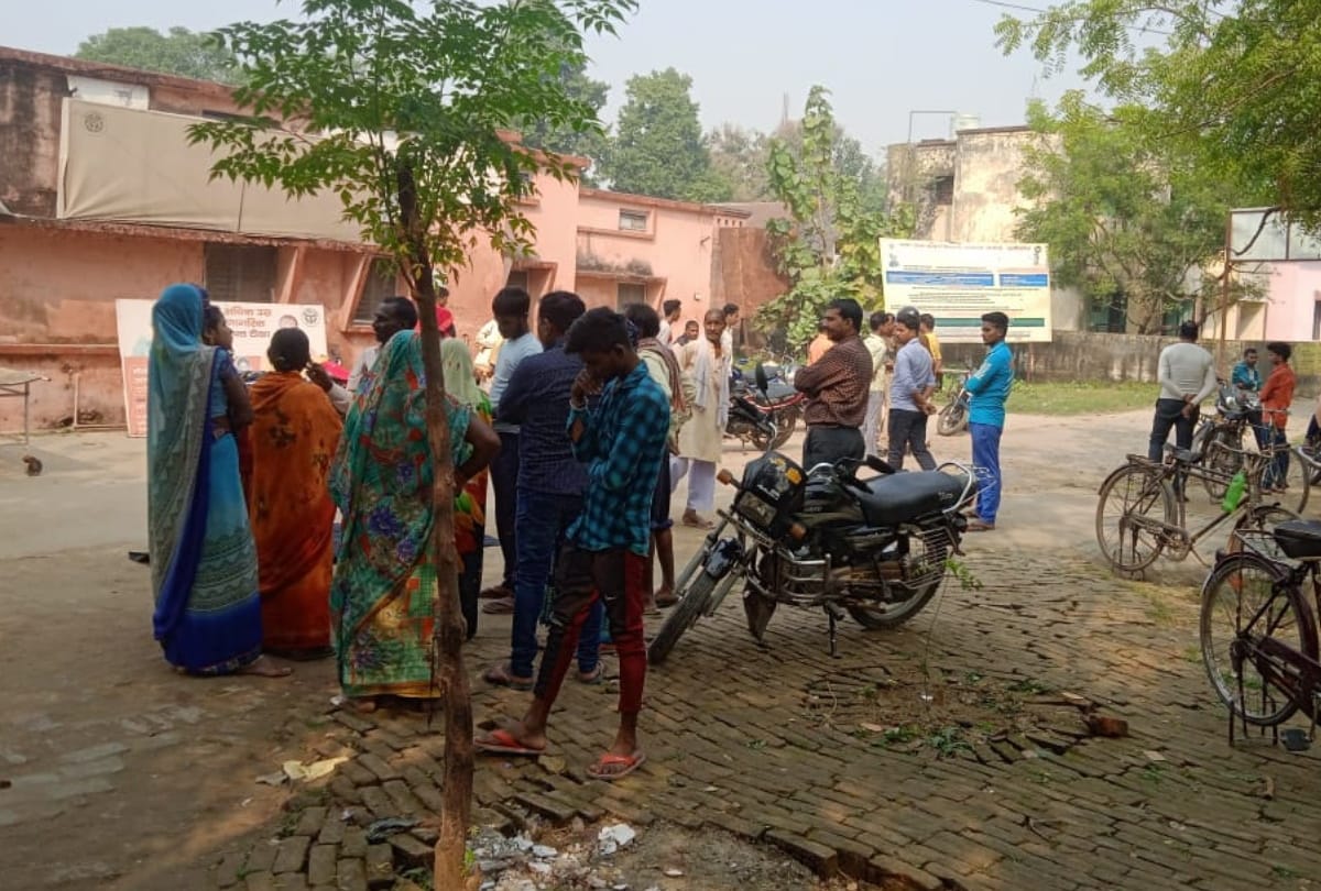 woman murder in land dispute at kushinagar