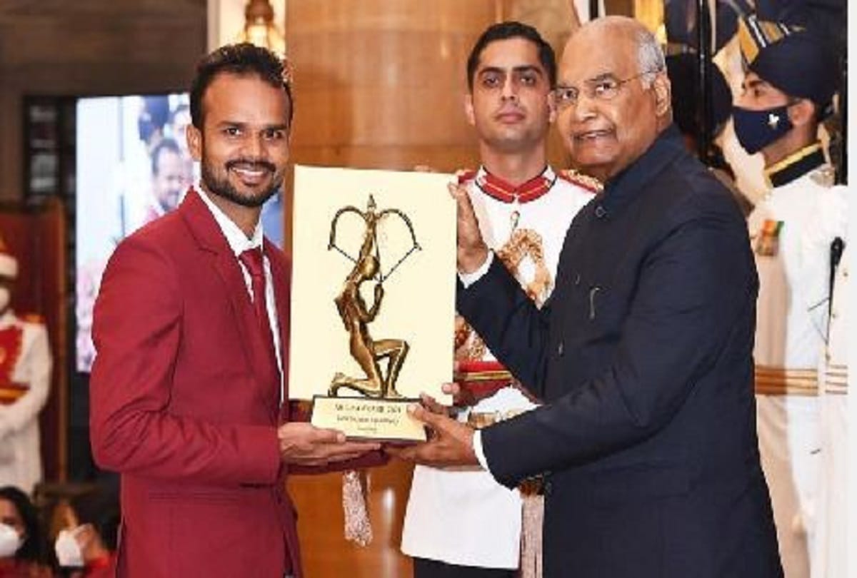 khel Ratna award 2021 hockey player of varanasi lalit upadhyay got Arjuna Award After 41 years said this is Baba Vishwanath grace