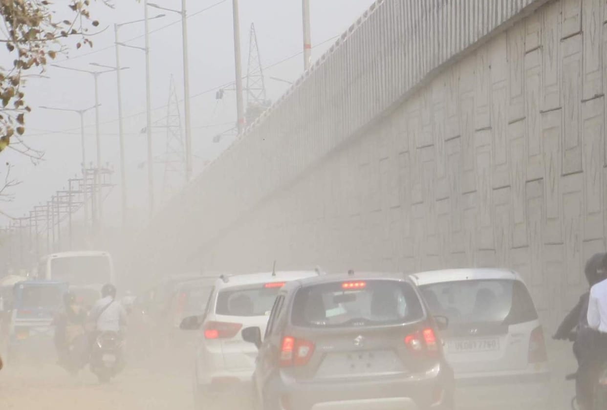 Dehradun Air Pollution: risk of breathing suffocation also increased in Doon, air pollution at dangerous level