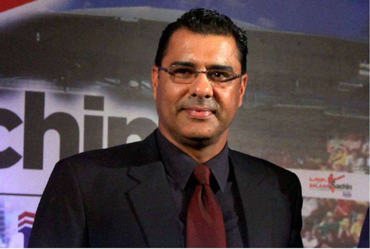 Former Pakistan captain Waqar Younis slams Justin Langer said It is ridiculous What are you teaching the youngsters