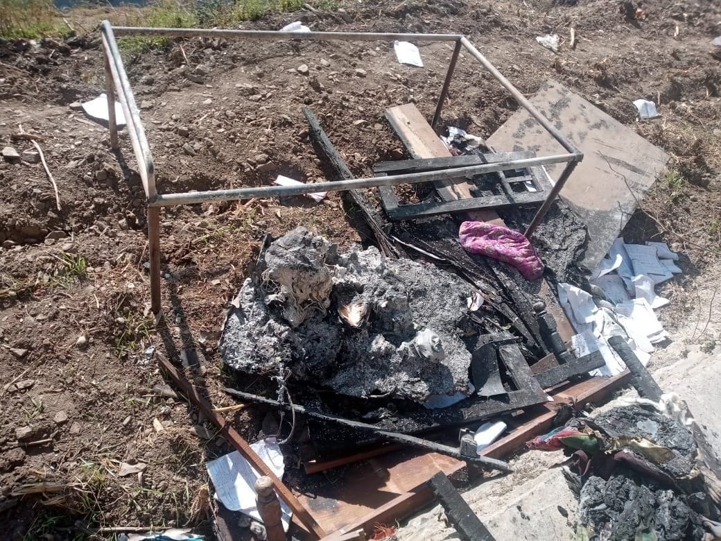 Fire broke out in the room, goods worth thousands burnt