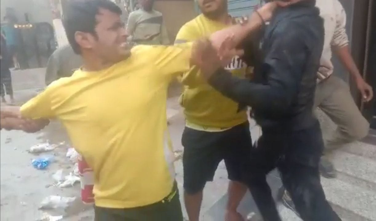 Ecogreen driver beaten up fiercely for refusing to take mixed garbage