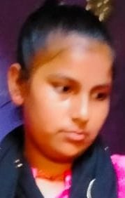 fathepur news,Truck tramples student to save cousin